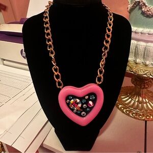 Pool party betsey Johnson necklace